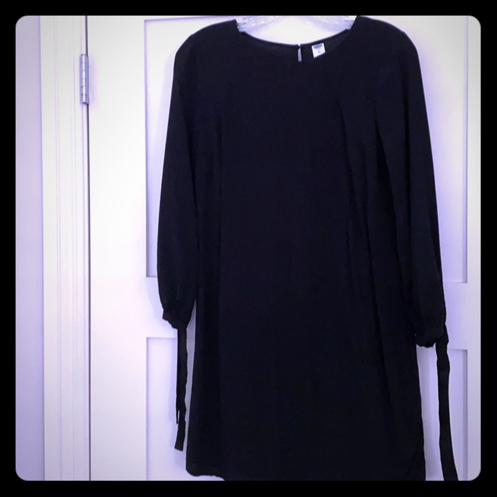 Black shift dress